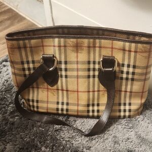 VINTAGE Burberry Beige and Dark Brown Plaid Tote
